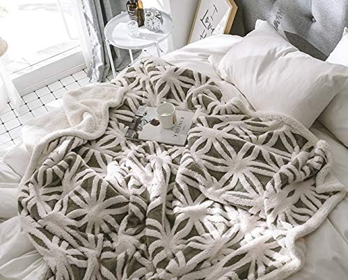 UKELER Grey Flannel Sherpa Throw 60''×50'' Soft Plush Flannel Blanket Throws for Bed/Couch/Sofa/Office/Camping