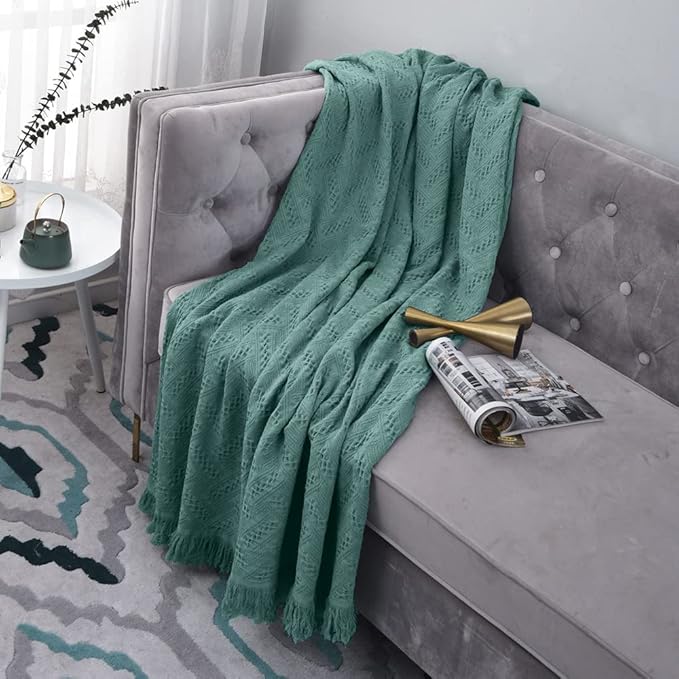Simple&Opulence 100% Cotton Throw Blanket for Bed, Couch, Boho Luxury Geometric Knit Woven Blanket with Tassels Soft Lightweight Cozy Breathable, Vintage Farmhouse Decoration for All-Season(Green)