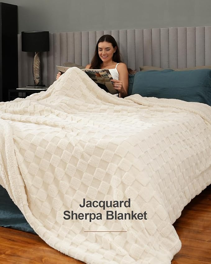 Pawque Super Soft Cozy Throw Blanket for Couch Bed - Fluffy Sherpa Fleece Reversible Thick Warm Fuzzy Blanket for All-Season, 3D Checkered Jacquard Elegant Decorative Blankets, Cream White, 50" x 60"