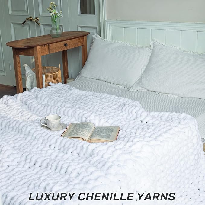 Chunky Knit Blanket - Luxury Soft Cozy 40 * 50 Throw Blanket,100% Woven Blanket Rope Knot Throw Blanket for Couch, Sofa, Home Decor, Gift - Machine Washable(White)