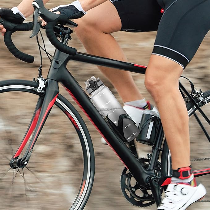 OLDLEY 32 oz Water Bottle, Motivational Water Bottle with Time Marker, Sports Water Bottle With Strap, Leakproof & BPA Free Large Water Bottles for School, Gym, Travel, Outdoor, Tritan,White&Black