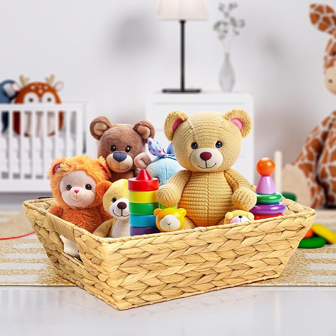 Set of 6 Snack Baskets, Wicker Snack Basket Organizer for Office, Small Wicker Baskets with Handles, (6 Medium Basket)