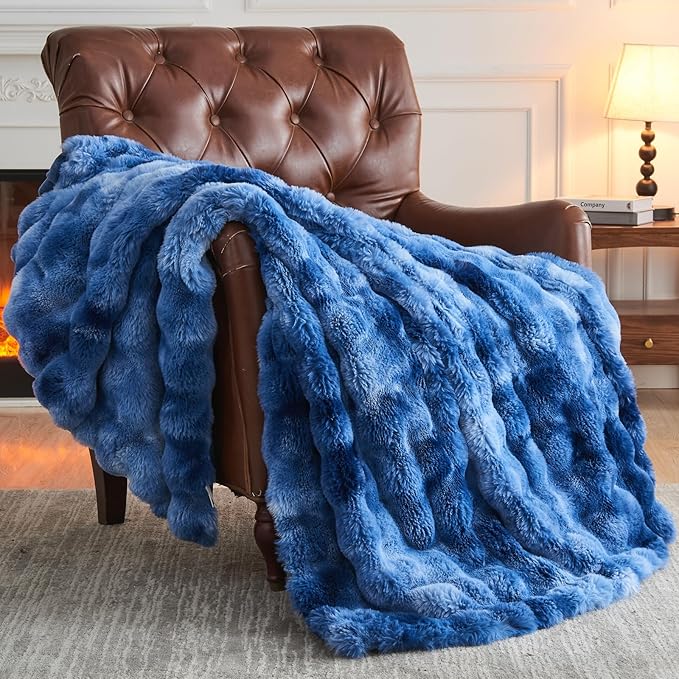 NEWCOSPLAY Faux Fur Twin Blanket Indigo Luxury Fluffy Thick Warm Bubble Blanket for Couch Sofa Bed 700GSM (Indigo, Twin(60"x80"))