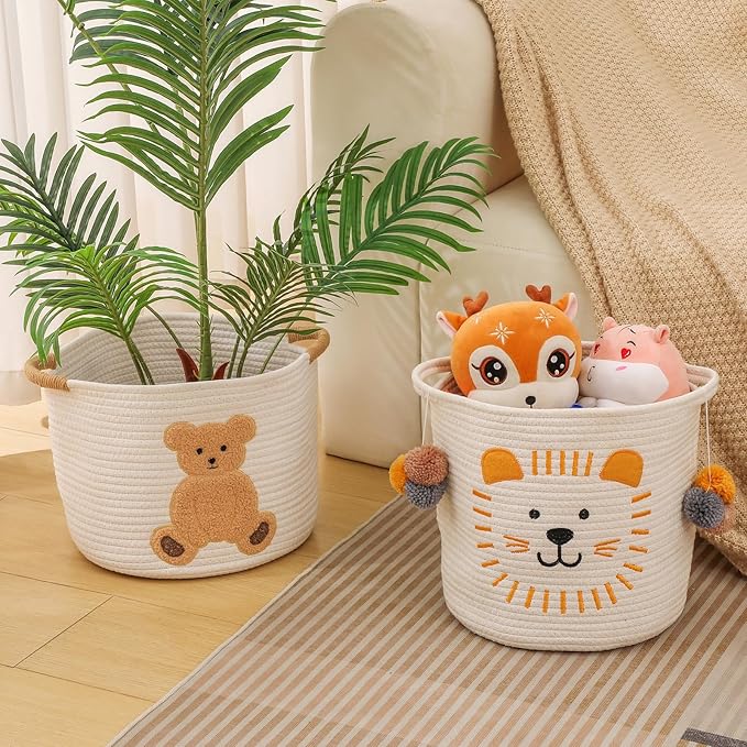Large Blanket Baskets for Living Room Decor, Toy Storage Baskets Woven Cotton Rope Animal Storage Basket for Kids, Dog Toys Organizer Clothes Hamper with Embroidery Decor for Nursery (Large, Lion)