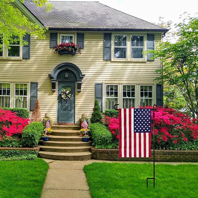 TOPFLAGS Garden Flag Stand with American Flag Garden Flag Metal Yard Flag Holder Pole Stake Small Flag Stands for Garden Flags 12 x 18 with Clips and Stopper 2 Pack