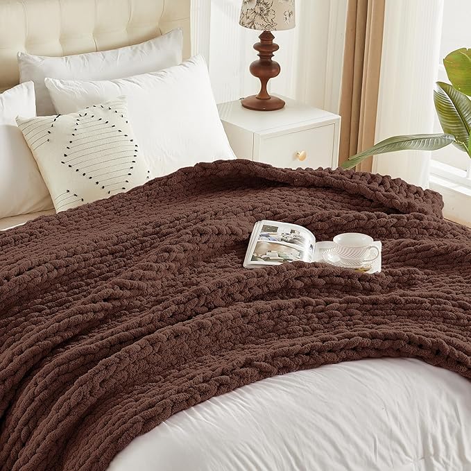 Carriediosa Chunky Knit Throw Blanket 60" X 80" Twin, 100% Hand Made Large Chenille Loop Yarn Soft Fluffy Throws for Couch Sofa Bed, Big Crochet Cozy Heavy Thick Cable Woven Blanket, Cocoa Brown