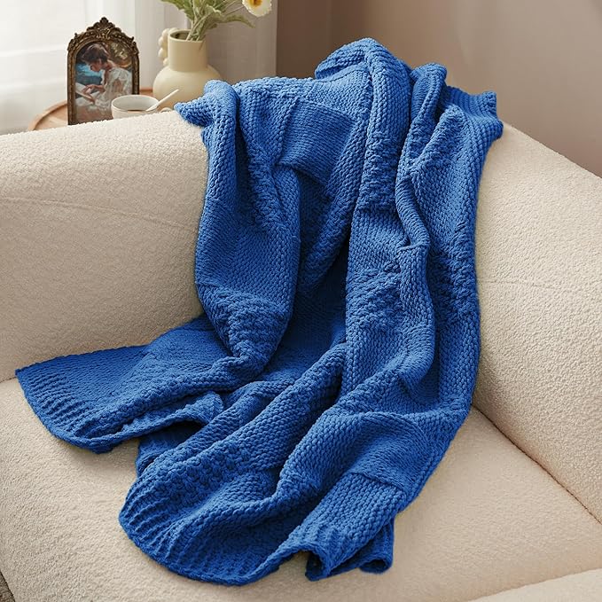 Amélie Home Chenille Knit Throw Blanket for Couch, Checkered Texture Decorative Soft Blanket for Sofa, Bed & Living Room, 50"x60", Blue