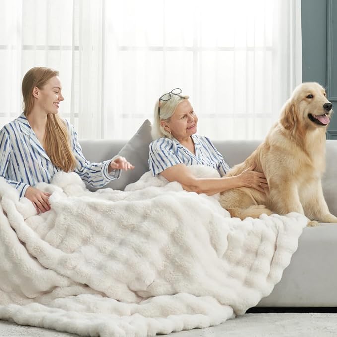 Cozy Bliss Faux Fur Throw Blanket for Couch, Fuzzy Soft Plush Thick Bubble Blanket for Sofa Bedroom Living Room, 60 * 80 Inches Cream White