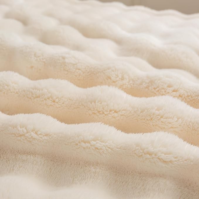YUSOKI Luxury 3D Bubble Throw Blanket 5lb,All Ages,Home Decoration, (Ivory,90 * 90inches)