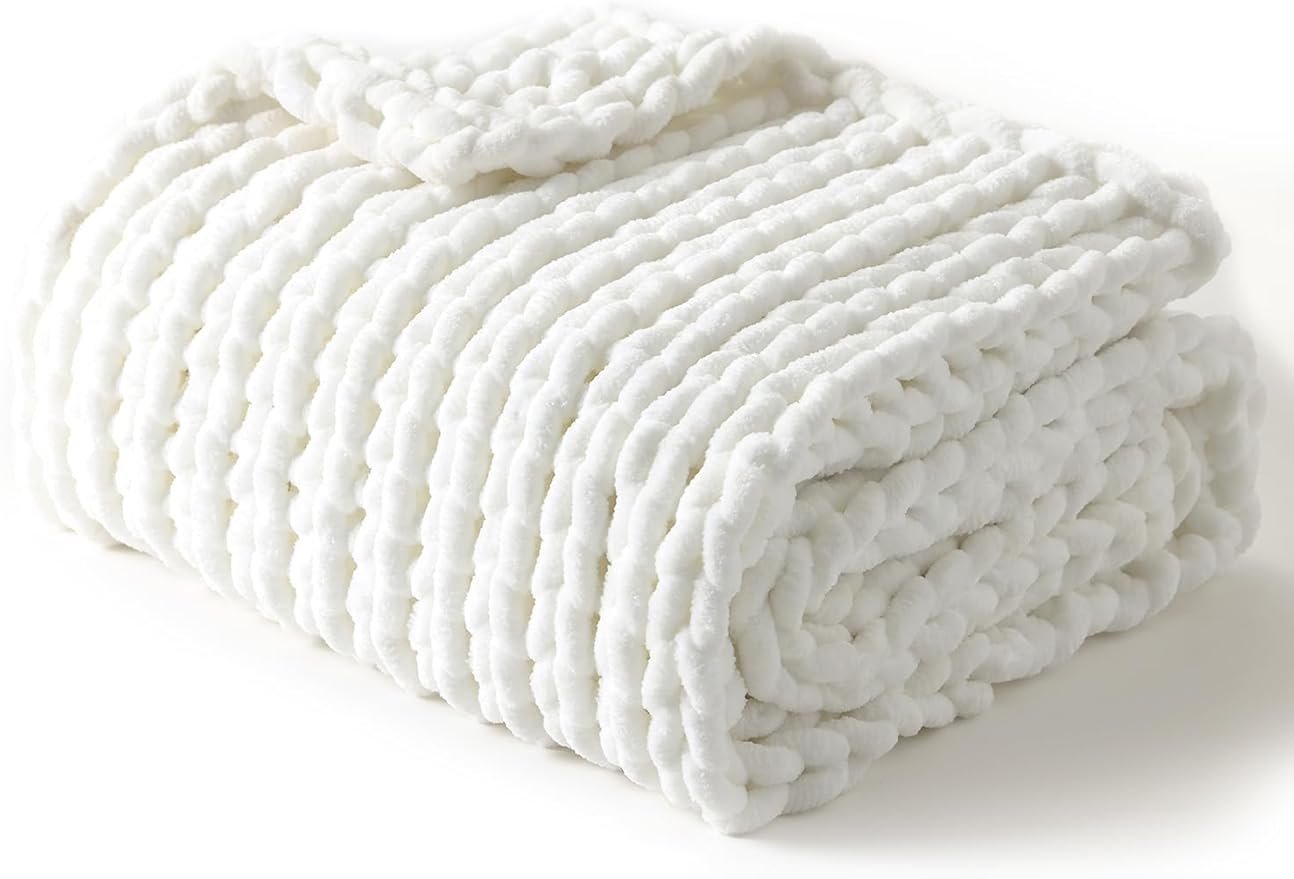 YnM Chunky Throw Blanket, Medium-Weight, Hand Knitted with Chenielle Yarn, Skin Friendly, Ventilated and Breathable, Machine Washable, Home Décor Piece for Couch, Sofa and Bed (White, 50x60 Inch)