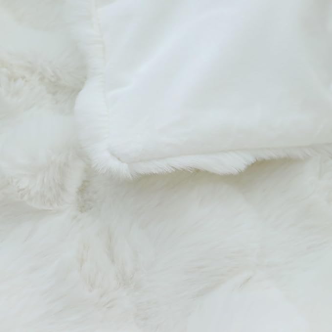 RYNGHIPY Faux Fur Throw Blanket Double Sided Thick and Warm Plush Fluffy Faux Rabbit Fur Decoration for Couch Sofa Chair and Bed Cream Winter Blanket (Ivory, 63''x79'')