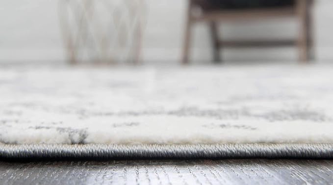 Unique Loom Rosso Collection Vintage, Geometric, Bohemian, Traditional, Distressed, Southwestern Area Rug, Round 3' 3" x 3' 3", Light Gray/Ivory