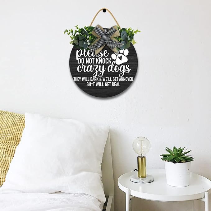 Crazy Dog Hanging Wall Sign for Front Door Home Kitchen Decor Rustic Wooden Round Sign Wall Decoration for Kitchen Dining Room Living Room Bedroom Outdoor