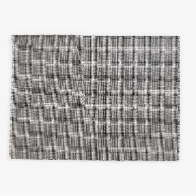 Outer Bug Shield Outdoor Throw Blanket w/Insect Shield Repellent Gear Technology- Lightweight Insect-Repellent Outdoor Blanket, Camping, Picnic & Beach Blanket, Houndstooth, 50”W x 60”