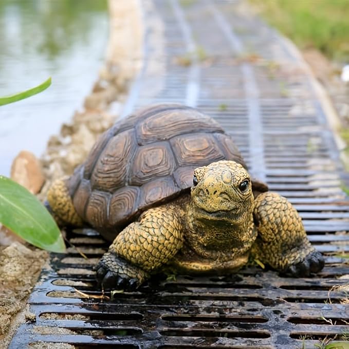 Weather-Resistant Resin Turtle Statue Decoration, Exquisite Handicraft, Artistic Simulation Animal Sculpture, Suitable for Outdoor Gardens, Courtyards, Ponds, Colorful Holiday Decoration Gifts