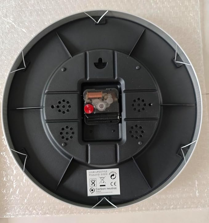 LUUK LIFESTYLE Modern Wall Clock with Silent Quartz Movement, Stylish & Functional, Decoration for Bedroom, 12 inch, in Black & Gold