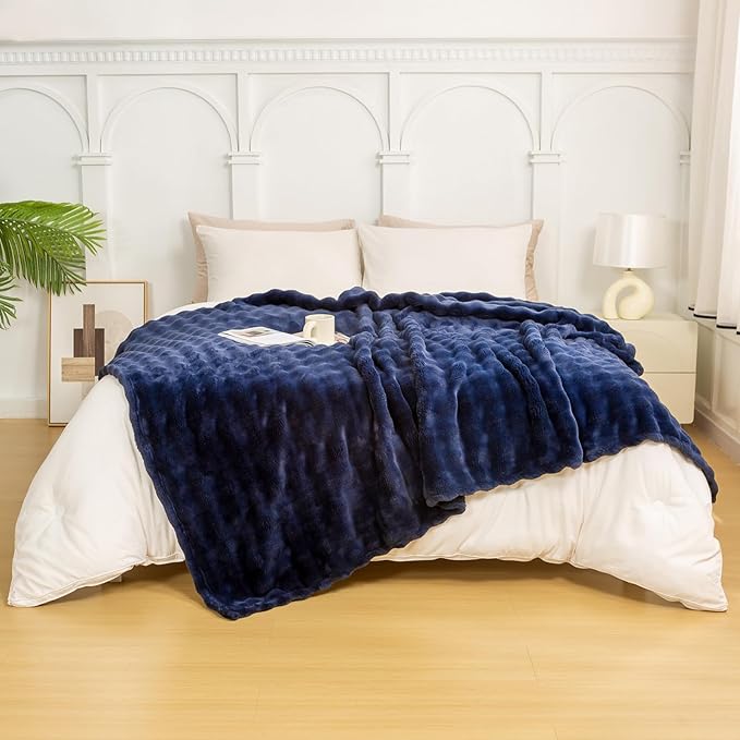 YUSOKI Luxury 3D Bubble Throw Blanket 2lb,All Ages,Home Decoration, (Navy,50 * 60inches)