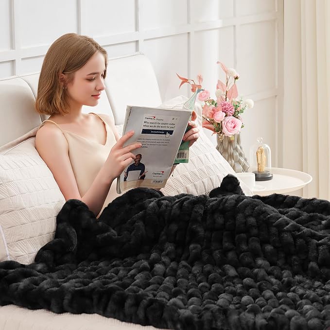 Ultra Soft Luxury Faux Fur Throw Blanket for Counch,Fuzzy Fluffy Plush Warm Cozy Elegant Wrinkled Blanket for Sofa Bedroom Living Room,（50"x60",Tie-dye Black）