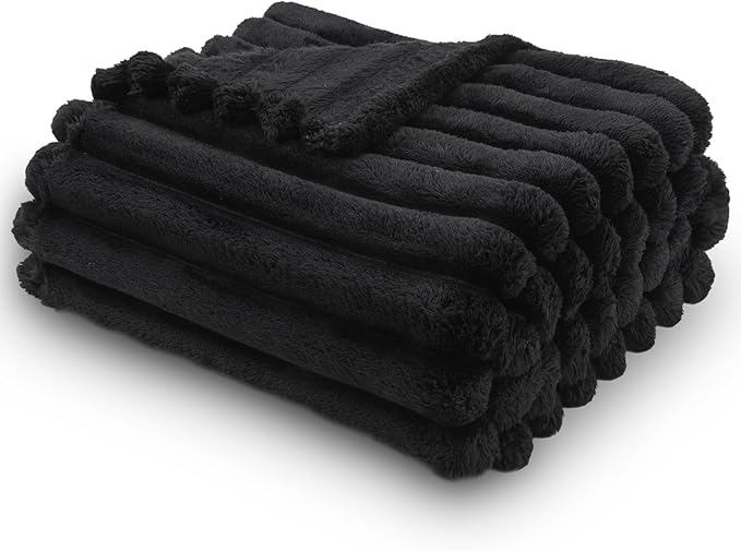 NEWCOSPLAY Super Soft Throw Blanket Black Premium Silky Flannel Fleece 3D Ribbed Jacquard Lightweight Bed Blanket All Season Use (Black Ribbed, Throw(50"x60"))