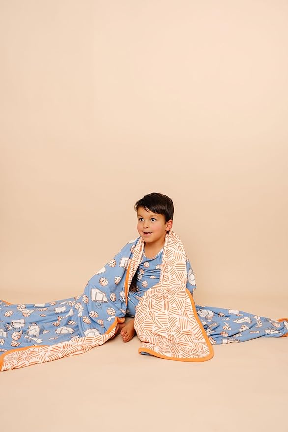 Copper Pearl Jumbo Premium Knit 3 Layer Stretchy Throw Blanket 'Dunk'