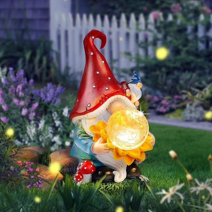 Solar Gnomes Garden Decor Outdoor Statues, Gnomes Gardening Gifts for Women Mom, Gnomes Decorations for Yard with Sunflower Decor Solar Lights for Outside, Patio, Lawn, Porch Decor