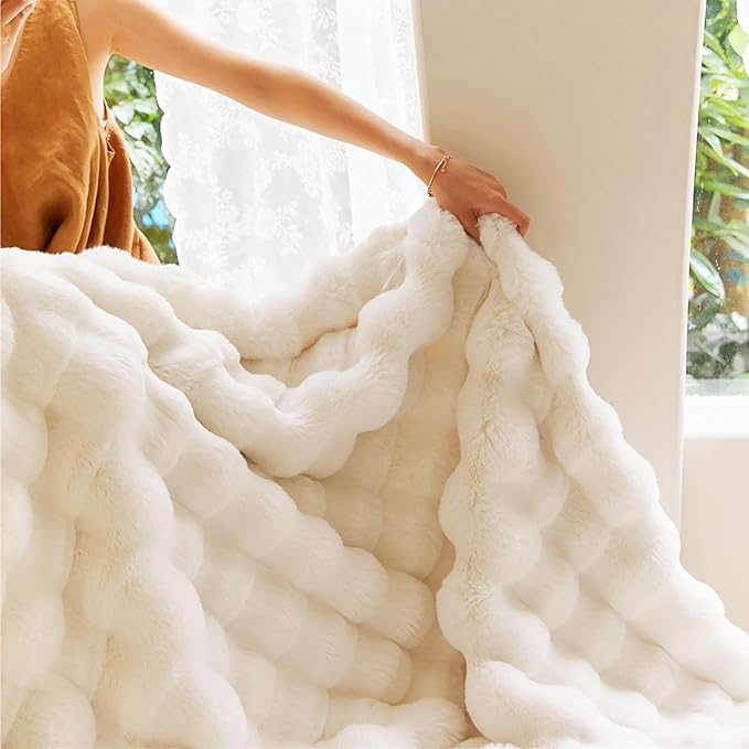 UKELER White Plush Furry Throw Blanket Super Soft Cozy Warm Blanket for Bed, Couch, Sofa, Office, Camping Shaggy Faux Fur Blanket Gift for Women, Men 50''x60''
