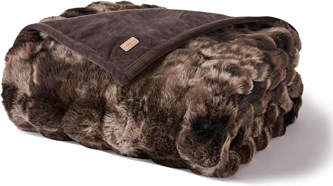 EVERGRACE Ultra Soft Luxury Fluffy Ridgeline Faux Rabbit Fur Throw Blanket, Thick Warm Bubble Throw for Bed, Cozy Plush Reversible Blankets for Couch, Chair, Sofa, Mocha Brown, 50x60 Inches, 870 GSM