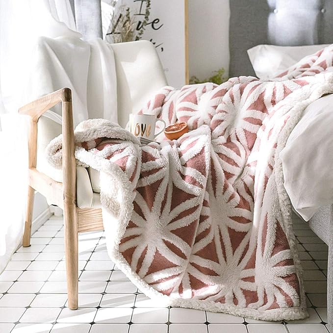 UKELER Luxury Soft Sherpa Throw Blanket Comfort Fuzzy Soft Sherpa Fleece Blanket for Bed/Couch/Sofa/Office/Camping, 60'' x 50'', Pink