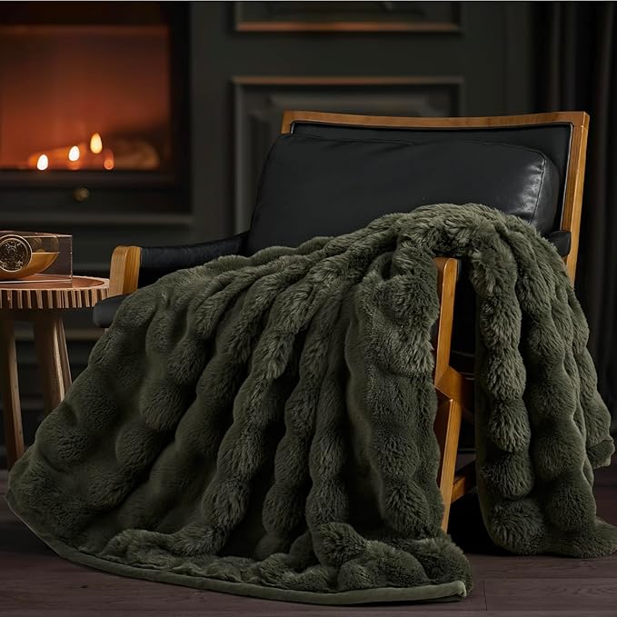 EVERGRACE Ultra Soft Luxury Fluffy Ridgeline Faux Rabbit Fur Throw Blanket, Thick Warm Bubble Throw for Bed, Cozy Plush Reversible Blankets for Couch, Chair, Sofa, Green, 50x60 Inches, 870 GSM