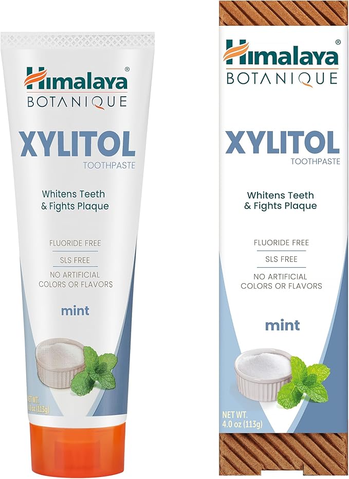Himalaya Botanique Xylitol Toothpaste, Mint Flavor - Fluoride Free Toothpaste to Whiten Teeth, Fight Plaque and for Fresh Breath - Vegan, Gluten Free, No Artificial Flavors or Colors, 4 oz