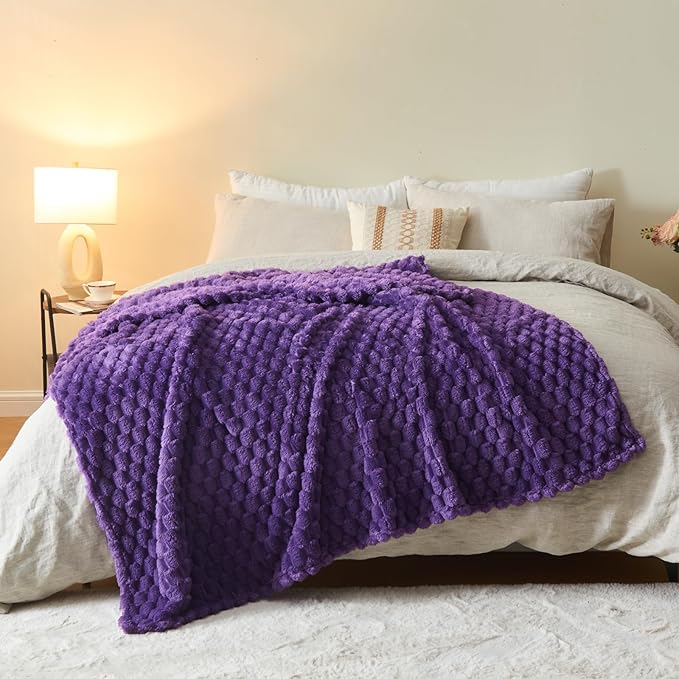 NEWCOSPLAY Super Soft Throw Blanket Purple Premium Silky Flannel Fleece 3D Clouds Stylish Jacquard Lightweight Bed Blanket All Season Use 350GSM (Purple, Throw(50"x60"))