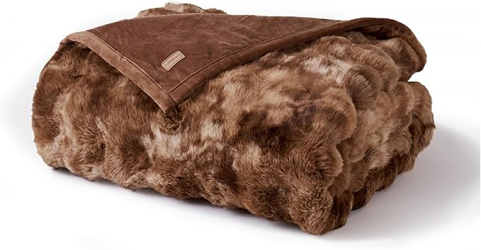 EVERGRACE Ultra Soft Luxury Fluffy Ridgeline Faux Rabbit Fur Throw Blanket, Thick Warm Bubble Throw for Bed, Cozy Plush Reversible Blankets for Couch, Chair, Sofa, Lion Caramel, 50x60 Inches, 870 GSM