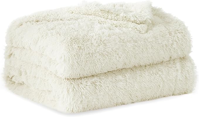 Bedsure GentleSoft Fluffy Cream Blankets Queen Size for Bed, Thick Sherpa Faux Fur Fleece Fuzzy Plush Winter Warm Heavy Soft Full Queen Blankets, Bedroom Decor Cream Gifts Cozy Gifts for Women, 90x90