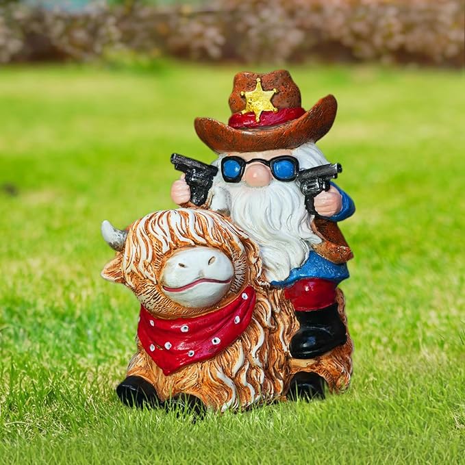 Solar Highland Cow Gnome Statue - Hand-Painted Resin Outdoor Decor for Garden & Yard, Unique Mothers Day Birthday Gifts for Grandma Women (Weatherproof)