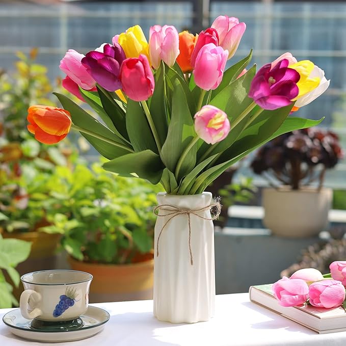 27pcs Colorful Artificial Flowers Tulips, Tulips with 1pc Plastic Vase, Fake Flowers Real Touch Flower 13.9", Christmas, Mother's Day, Easter, Valentine's Day, Family Kitchen, Wedding Decorations