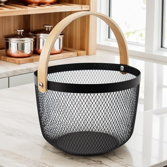 Metal Mesh Steel Basket, Garden Harvest Basket for Gathering Vegetables Round Wire Basket with Handle Storage Organizer Multi-functional Hanging Fruit Basket for Kitchen Bathroom Picnic