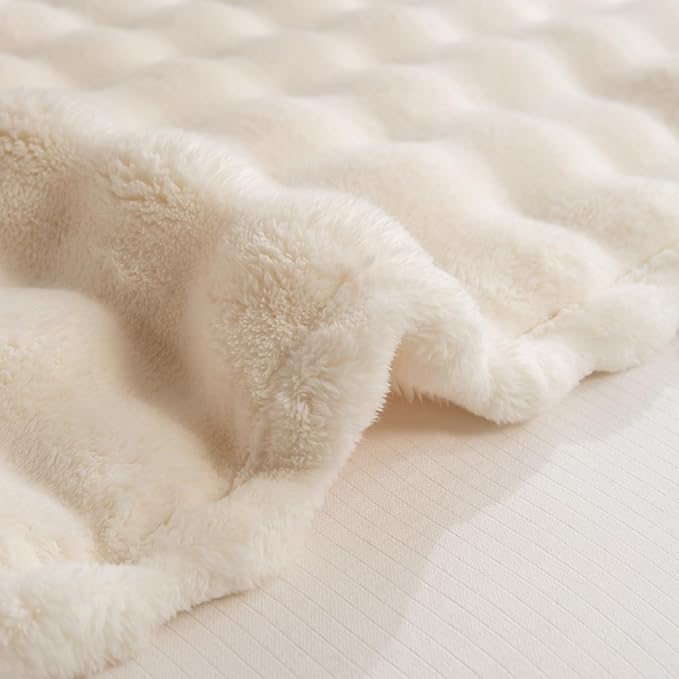 YUSOKI Luxury 3D Bubble Throw Blanket 2lb,All Ages,Home Decoration, (Ivory,50 * 60inches)