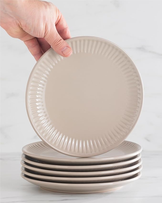 Stoneware Dinnerware Set for 4 People HYGGE 16-Piece - Elegant Scandi Design - Premium Dish Set - Bowl and Plate Set - Tableware for 4 People in a Ribbed Design - Pure Living in Light Brown