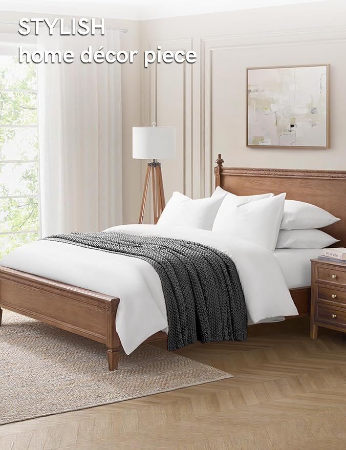 YnM Chunky Cotton Knit Throw Blanket, Cable Knit Throws for Bed Couch Sofa, Comfy & Relaxing, Decorative Piece for Farmhouse Modern Boho Rustic Scandinavian Chic Vibe, Moon Grey 80x87 Inches