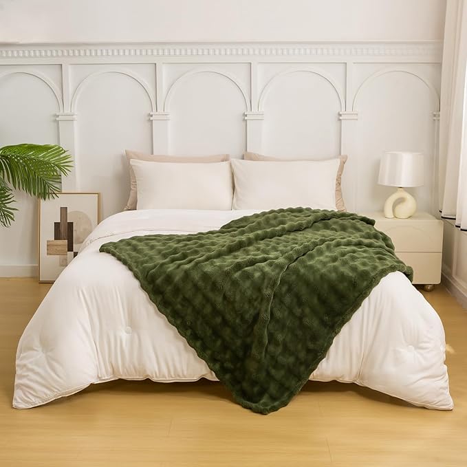 YUSOKI Luxury 3D Bubble Throw Blanket 2lb,All Ages,Home Decoration, (Olive Green,50 * 60inches)