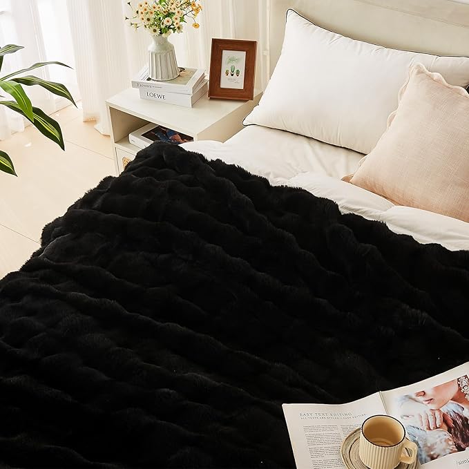 Lotus Karen Faux Fur Throw Blanket Black - Big Bubble Rabbit Fluff Blanket for Couch, Small Fluffy Fuzzy Cozy Blanket, Thick Furry Plush Shaggy Blankets, 50x60 Inches