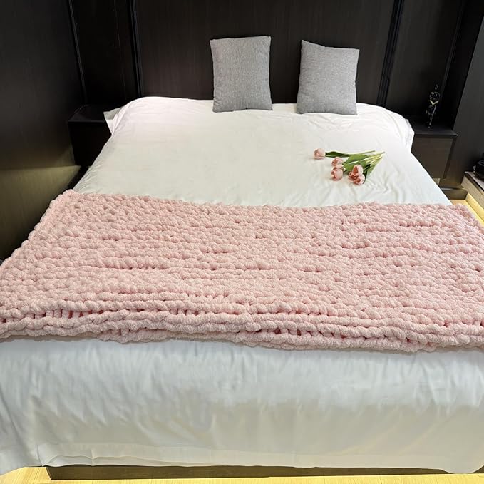 Chunky Knit Blanket Throw 40"×40", Chenille Throw Blankets, Handmade Warm & Cozy Blanket Couch Bed Home Decor, Soft Breathable Fleece Banket, Christmas for Couch Bed Sofa Best Gift (Pink)