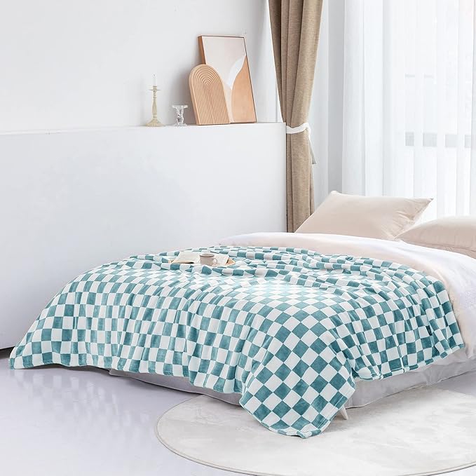 LOMAO Throw Blankets Flannel Blanket with Checkerboard Grid Pattern Soft Throw Blanket for Couch, Bed, Sofa Luxurious Warm and Cozy for All Seasons (Light Blue, 50"x60")