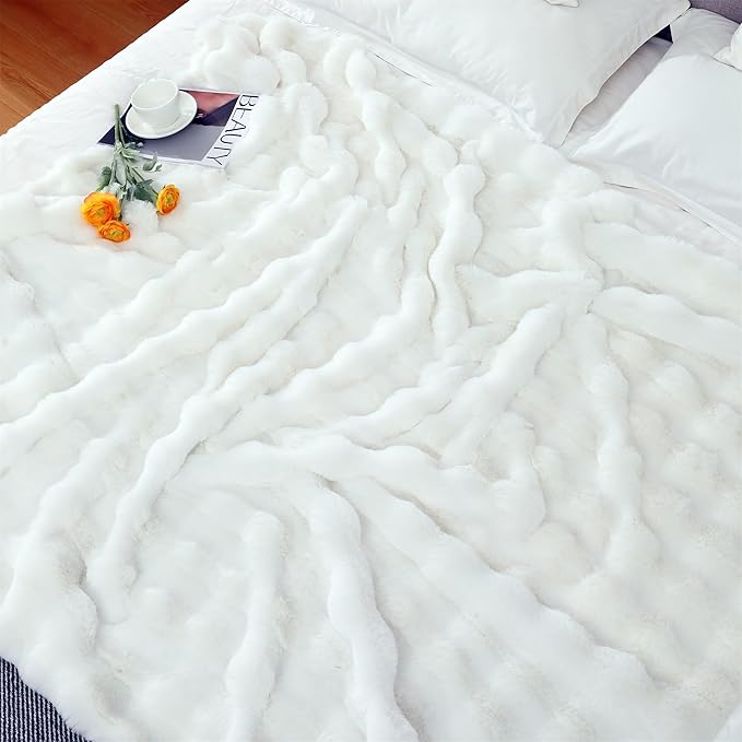 RYNGHIPY Faux Fur Throw Blanket Double Sided Thick and Warm Plush Fluffy Faux Rabbit Fur Decoration for Couch Sofa Chair and Bed Cream Winter Blanket (Ivory, 63''x79'')