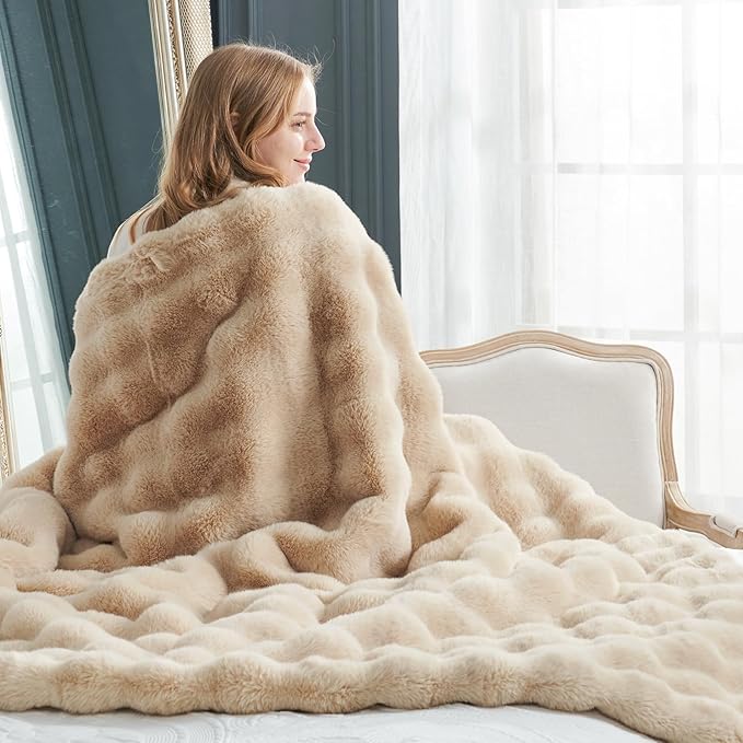 Cozy Bliss Faux Fur Throw Blanket for Couch, Fuzzy Soft Plush Thick Bubble Blanket for Sofa Bedroom Living Room, 50 * 60 Inches Beige