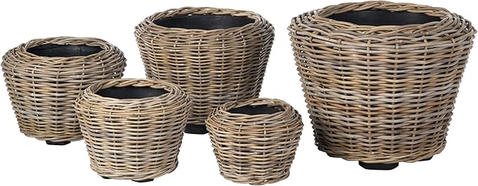 Rattan Kobo Indoor Outdoor Planter Basket with Plastic Pot Small 25-Gallon Soil Capacity