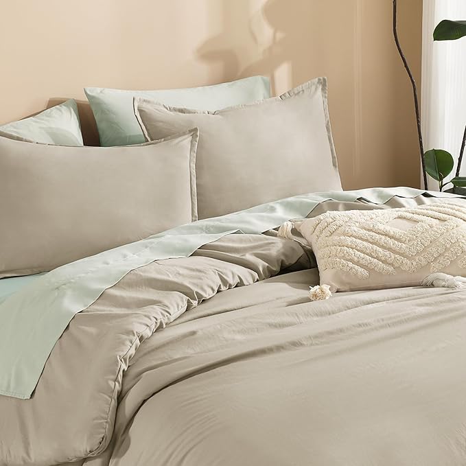 Litanika Oatmeal Comforter California King Size, 3 Pieces Cal King Lightweight Solid Bedding Comforter Set, All Season Fluffy Bed Set (104x96In Comforter & 2 Pillowcases)