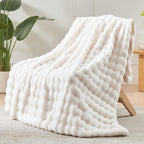 NEWCOSPLAY Faux Fur Throw Blanket Ivory Bubble Blanket Thick Warm Soft for Couch Sofa Bed 550GSM (Ivory, Throw(50"x60"))