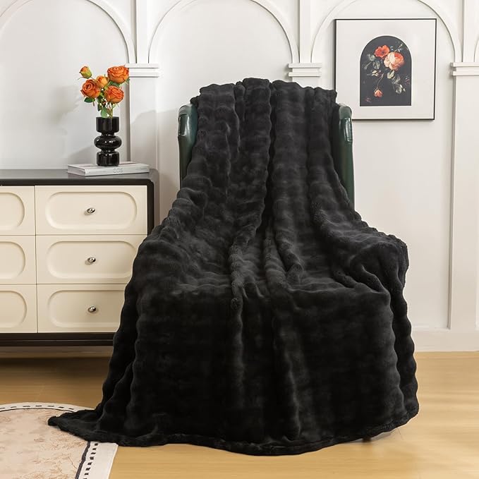 YUSOKI Luxury 3D Bubble Throw Blanket 2lb,All Ages,Home Decoration, (Black,50 * 60inches)
