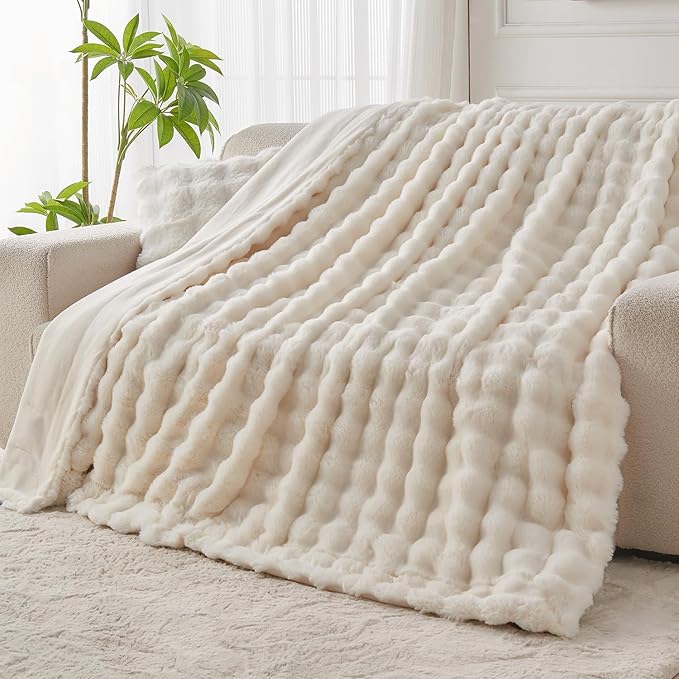 Lotus Karen Faux Fur Throw Blanket Cream White - Big Bubble Rabbit Fluff Blanket for Couch, Small Fluffy Fuzzy Cozy Blanket, Thick Furry Plush Shaggy Blankets, 50x60 Inches